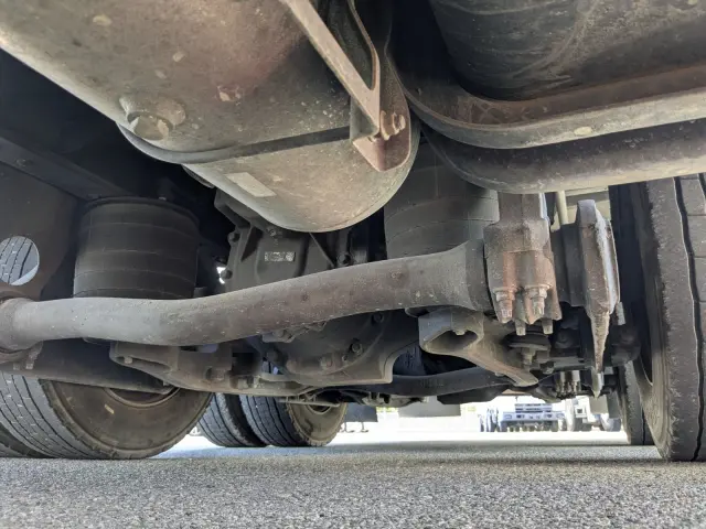 日野 プロフィア QKG-FW1EXBG(8x4)の写真13