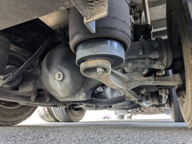 日野 プロフィア QKG-FW1EXBG(8x4)の写真16