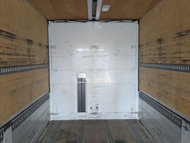 日野 プロフィア QKG-FW1EXBG(8x4)の写真22