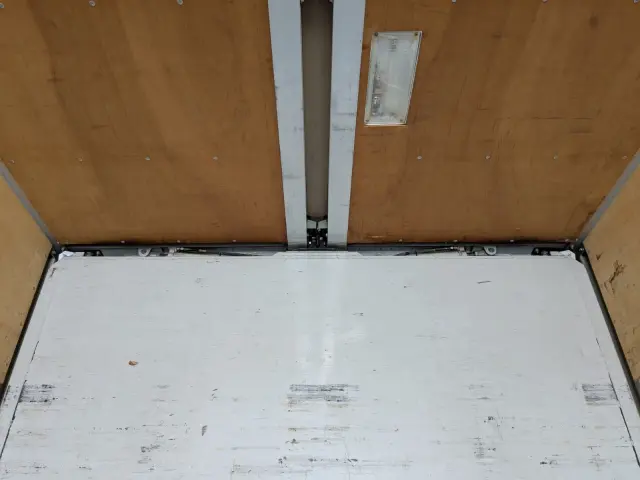 日野 プロフィア QKG-FW1EXBG(8x4)の写真24