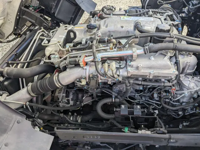 いすゞ ギガ 2PG-CYJ77C(8x4)の写真46
