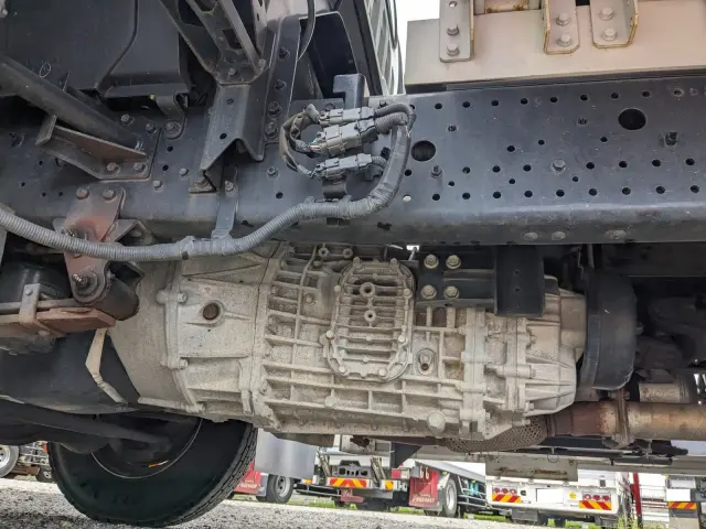 UD コンドル 2RG-BRR90S2の写真22