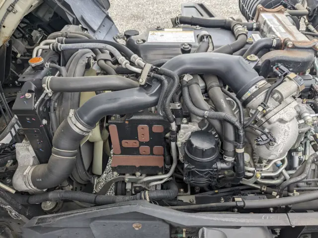 UD コンドル 2RG-BRR90S2の写真42