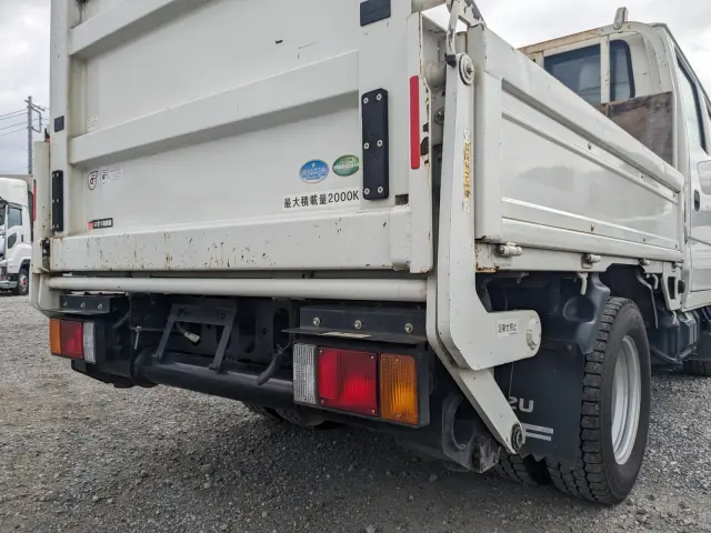 いすゞ エルフ TPG-NJR85A(2WD)の写真6