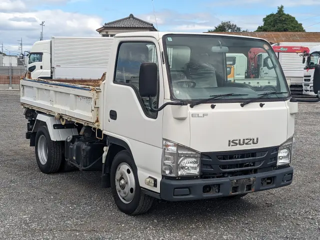 いすゞ エルフ TPG-NKR85AN(2WD)の写真2