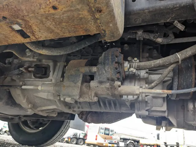 いすゞ エルフ TPG-NKR85AN(2WD)の写真18