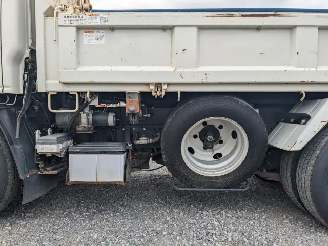 いすゞ エルフ TPG-NKR85AN(2WD)の写真19