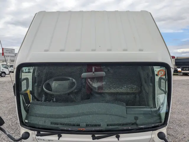 いすゞ エルフ TPG-NKR85AN(2WD)の写真47