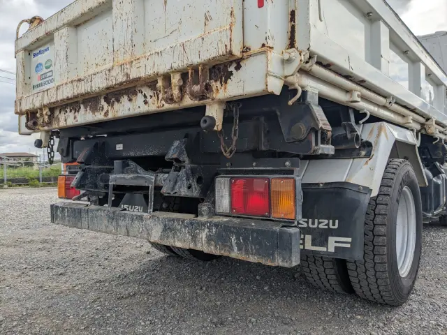 いすゞ エルフ TPG-NKR85AN(2WD)の写真6