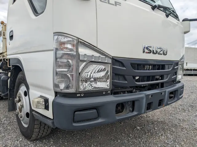いすゞ エルフ TPG-NKR85AN(2WD)の写真26