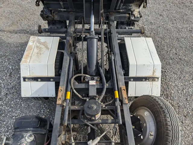いすゞ エルフ TPG-NKR85AN(2WD)の写真32