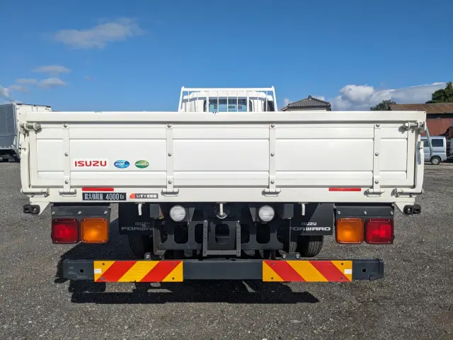 いすゞ フォワード 2RG-FRR90S1(2WD)の写真5