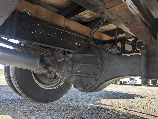 いすゞ フォワード 2RG-FRR90S1(2WD)の写真17