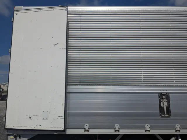 UD コンドル 2RG-BRR90S2(2WD)の写真32
