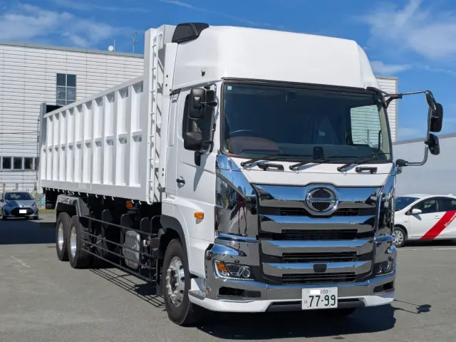 日野 プロフィア 2DG-FS1AHE(6x4)の写真2