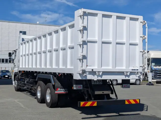 日野 プロフィア 2DG-FS1AHE(6x4)の写真3