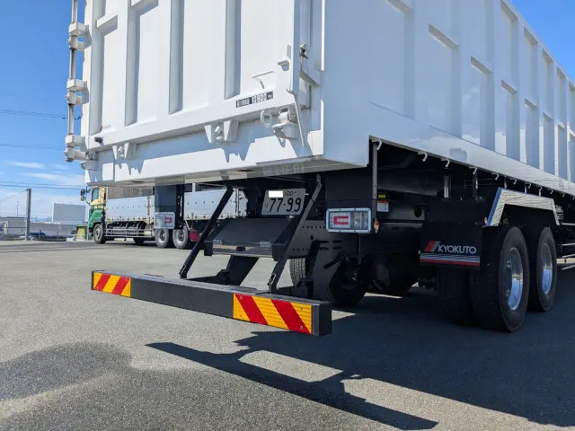 日野 プロフィア 2DG-FS1AHE(6x4)の写真6