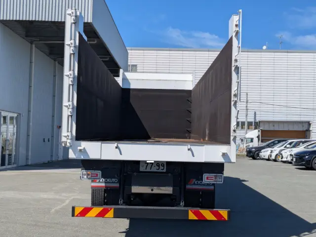 日野 プロフィア 2DG-FS1AHE(6x4)の写真8