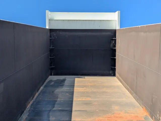 日野 プロフィア 2DG-FS1AHE(6x4)の写真32