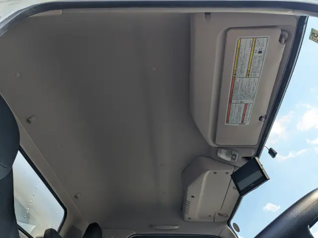 三菱 キャンター 2RG-FEB50(2WD)の写真24