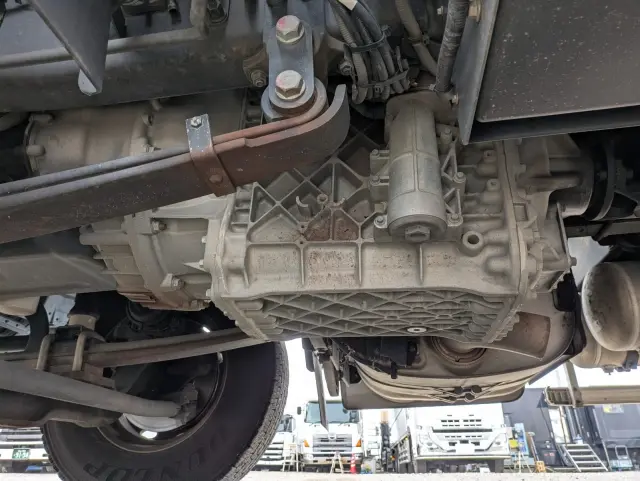 UD クオン 2PG-CD5CA(6x2)の写真35
