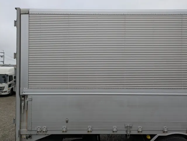 UD クオン 2PG-CD5CA(6x2)の写真37