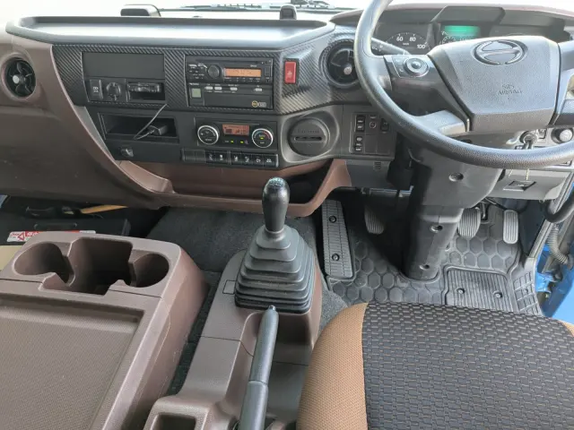 日野 レンジャー 2KG-FD2ABG(2WD)の写真27