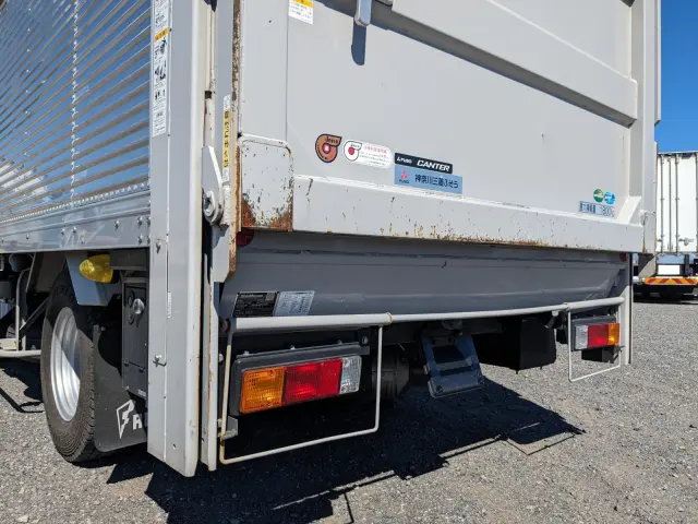 三菱 キャンター 2RG-FBA20(2WD)の写真7