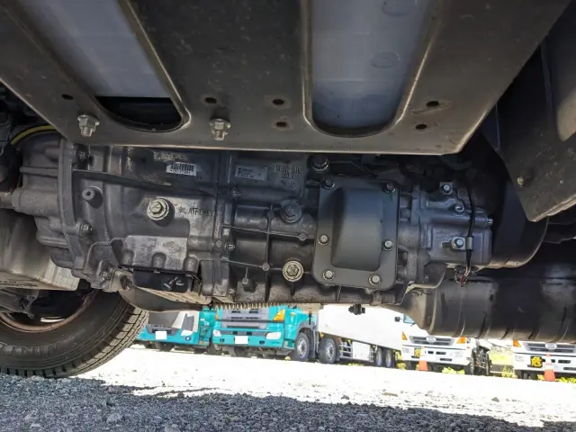 三菱 キャンター 2RG-FBA20(2WD)の写真31