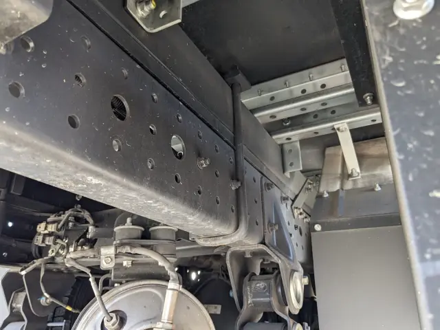 三菱 キャンター 2RG-FBA20(2WD)の写真37