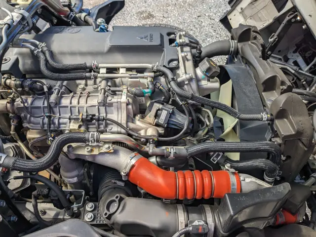 三菱 キャンター 2RG-FBA20(2WD)の写真44
