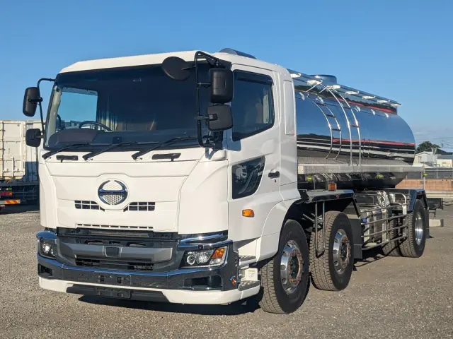 日野 プロフィア 2DG-FN1AJG(6x2)の写真1