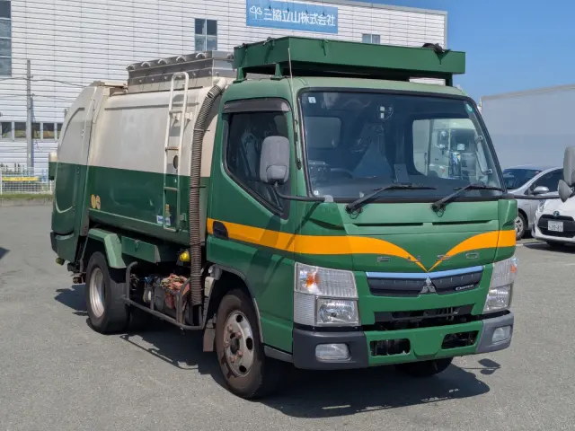 三菱 キャンター TPG-FEA50(2WD)の写真2