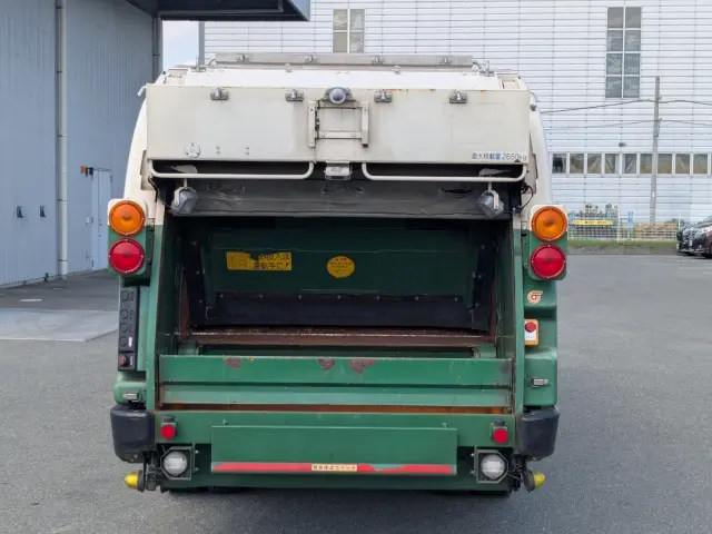 三菱 キャンター TPG-FEA50(2WD)の写真6