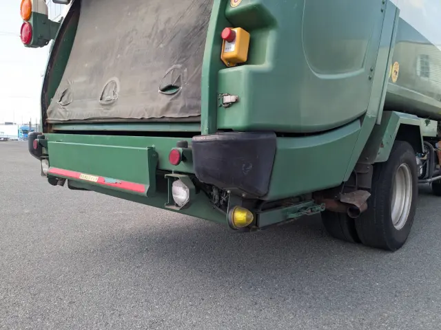 三菱 キャンター TPG-FEA50(2WD)の写真8