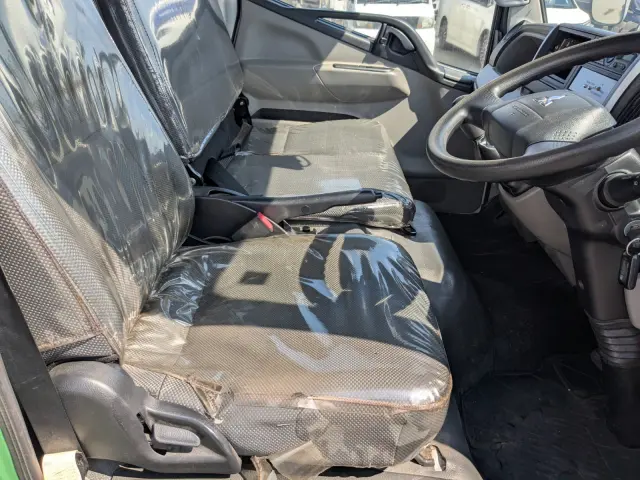 三菱 キャンター TPG-FEA50(2WD)の写真23