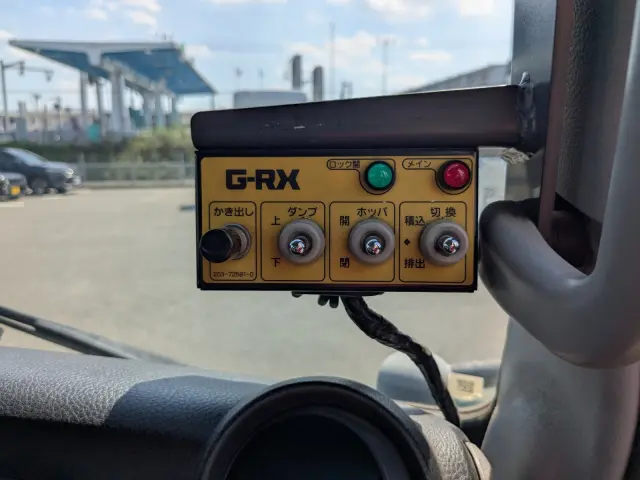 三菱 キャンター TPG-FEA50(2WD)の写真24