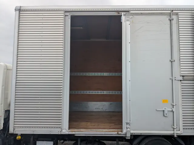 日野 デュトロ TPG-XZU710M(2WD)の写真35