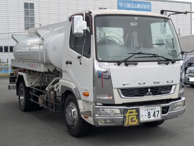 三菱 ファイター QKG-FK72FZ(2WD)の写真2