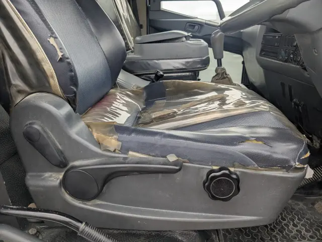 三菱 ファイター QKG-FK72FZ(2WD)の写真27