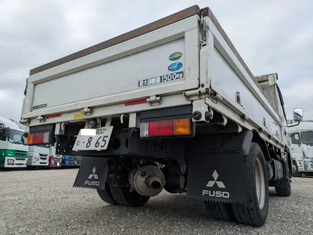 三菱 キャンター 2TG-FBA00(2WD)の写真6