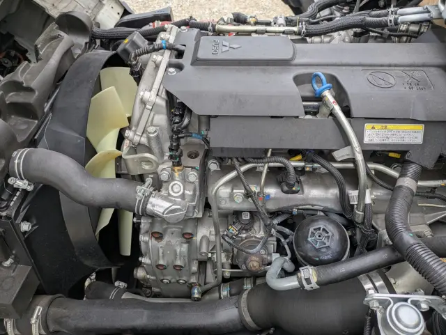 三菱 キャンター 2TG-FBA00(2WD)の写真32