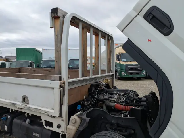 三菱 キャンター 2TG-FBA00(2WD)の写真36