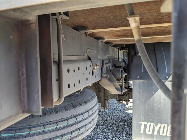 日野 デュトロ TKG-XZU710M(2WD)の写真32