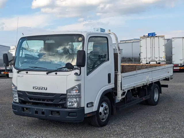 いすゞ エルフ TPG-NPR85AR(2WD)の写真1