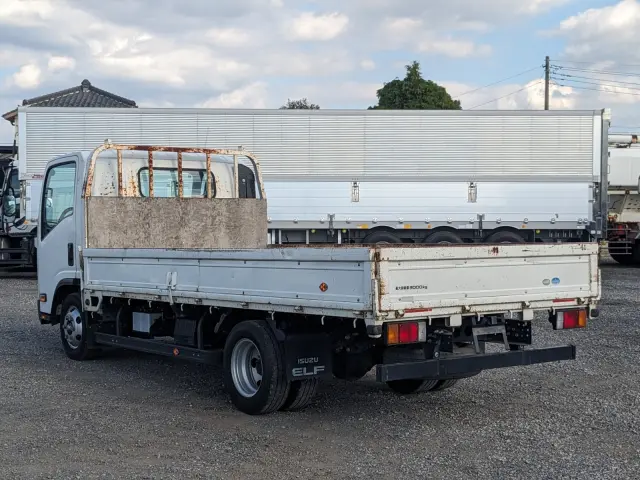 いすゞ エルフ TPG-NPR85AR(2WD)の写真3