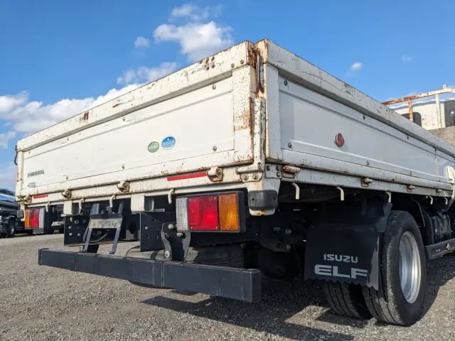 いすゞ エルフ TPG-NPR85AR(2WD)の写真8