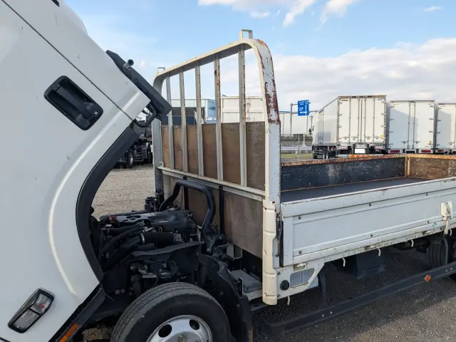 いすゞ エルフ TPG-NPR85AR(2WD)の写真34