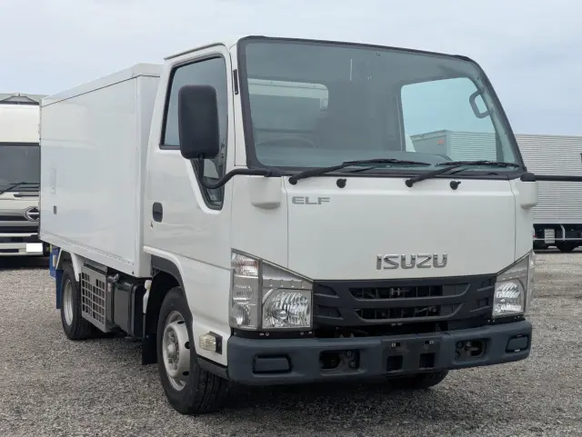 いすゞ エルフ TPG-NHR85AN(2WD)の写真2