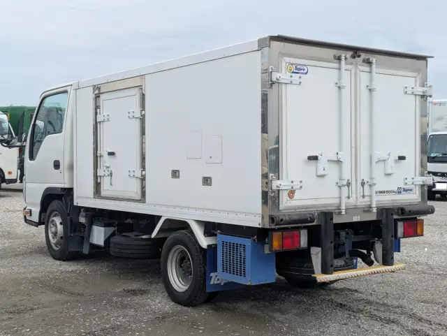 いすゞ エルフ TPG-NHR85AN(2WD)の写真3